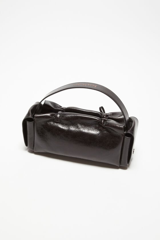 Acne Studios Tasche mit mehreren Taschen Runway Show Kostenlose Rückgabe