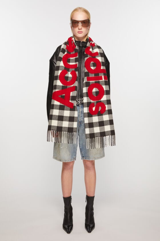 Acne Studios Karierter Logo-Schal Zeitbegrenzte Promotion