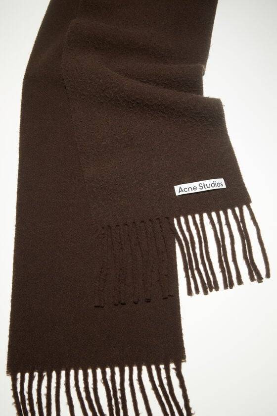 Acne Studios Fransen-Schal aus Wolle Bis zu 60% Rabatt