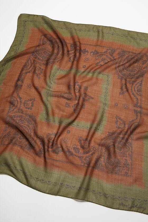 Acne Studios Leichter Wollschal mit Print 50% Rabatt mit kostenlosem Versand