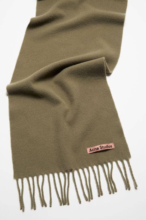 Acne Studios Schmaler Fransen-Schal aus Wolle Begrenzt auf 3 Tage