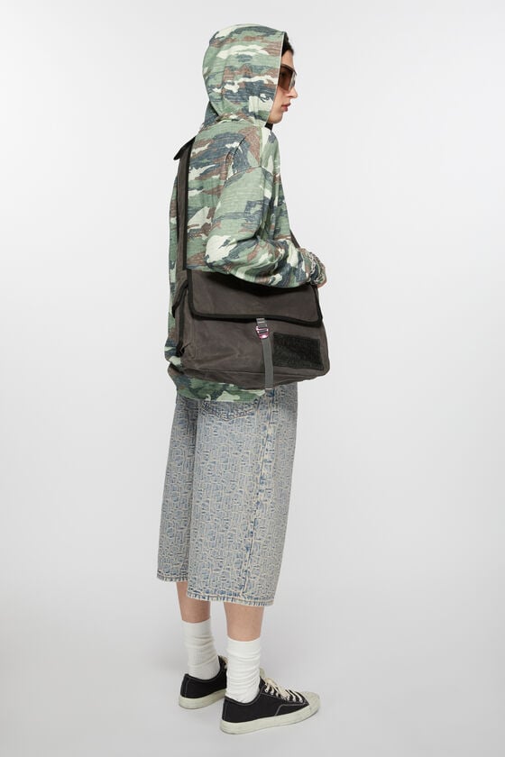 Acne Studios Umhängetasche Rabatte dieses Monats