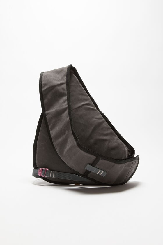 Acne Studios Sling-Rucksack 2025