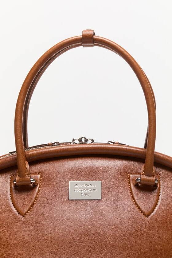 Acne Studios Bowlina shoulder bag Laufsteg-Show Blitzverkäufe