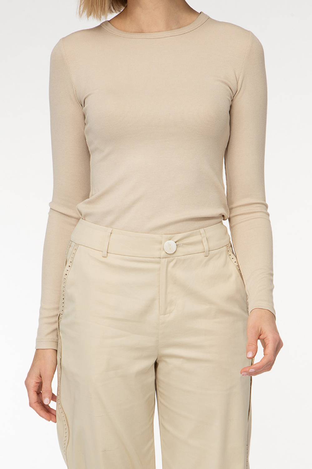 IVI GmbH ESSENTIAL Langarmshirt mit hohem Rundhalsausschnitt taupe Vatertagsangebot