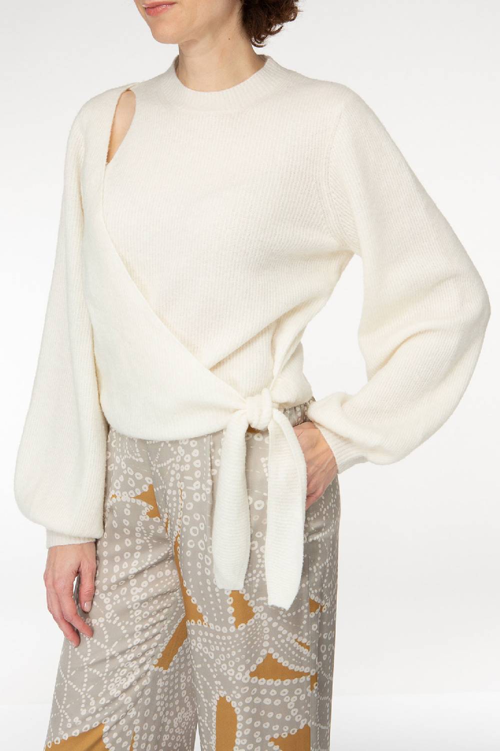 IVI GmbH SOLID KNIT Wickelpullover mit Cut-Out Detail weiß Lagerräumung