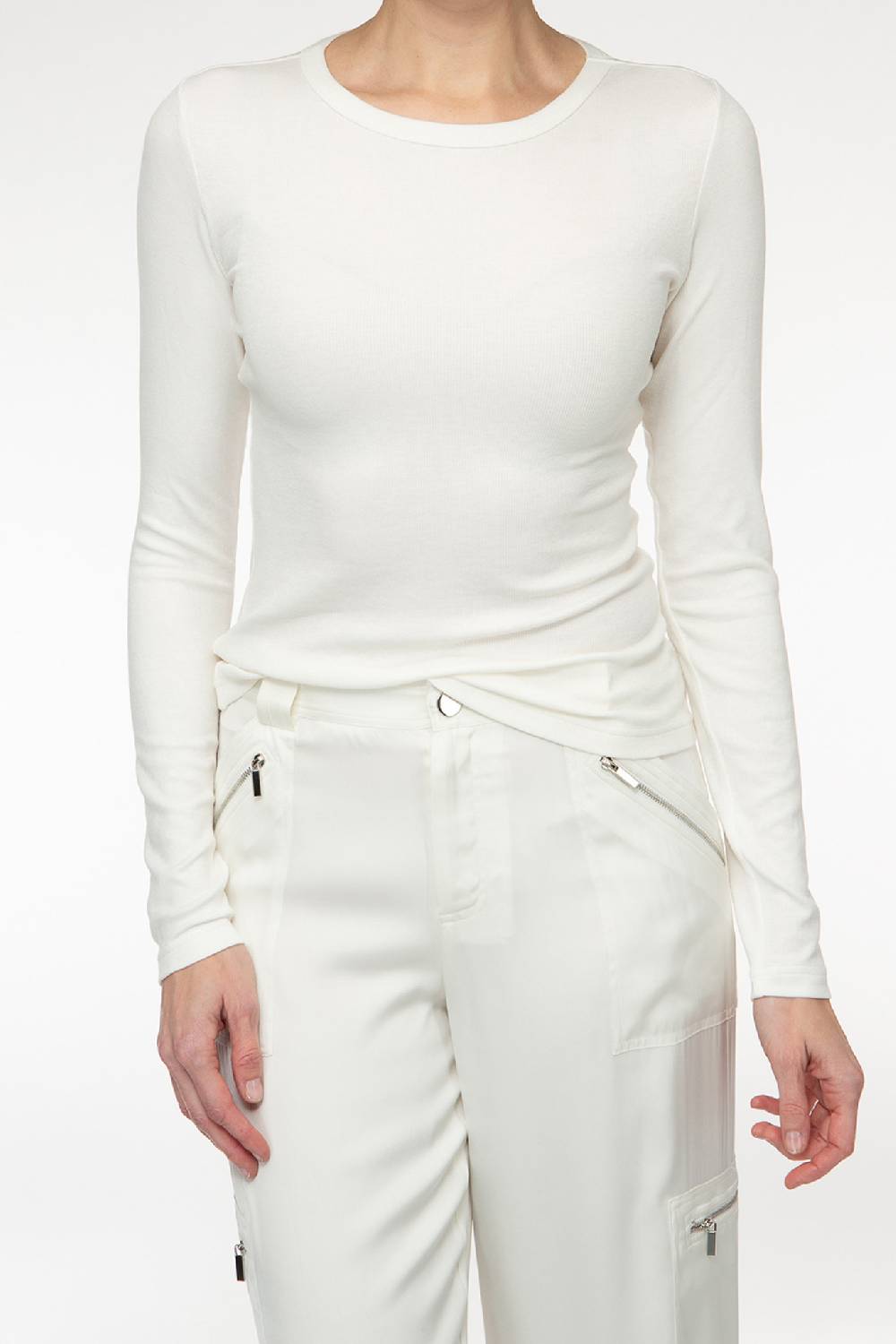 IVI GmbH ESSENTIAL Langarmshirt mit hohem Rundhalsausschnitt weiß Zeitlich begrenztes Angebot
