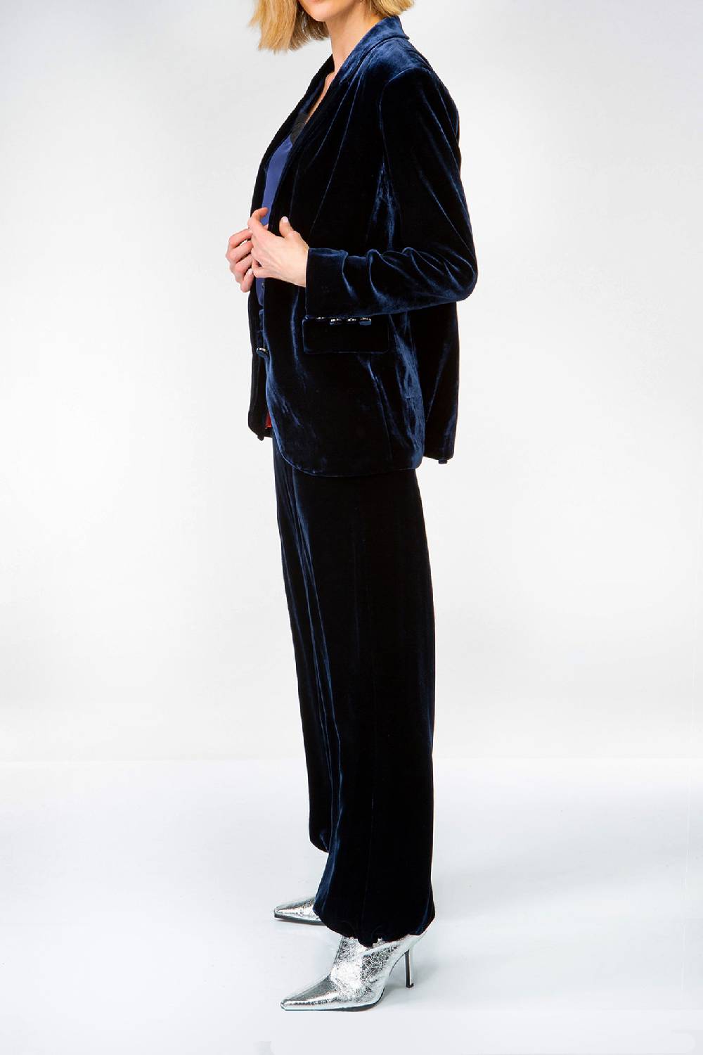 IVI GmbH VELVET Samthose mit Cargo Details navy Online Shopping