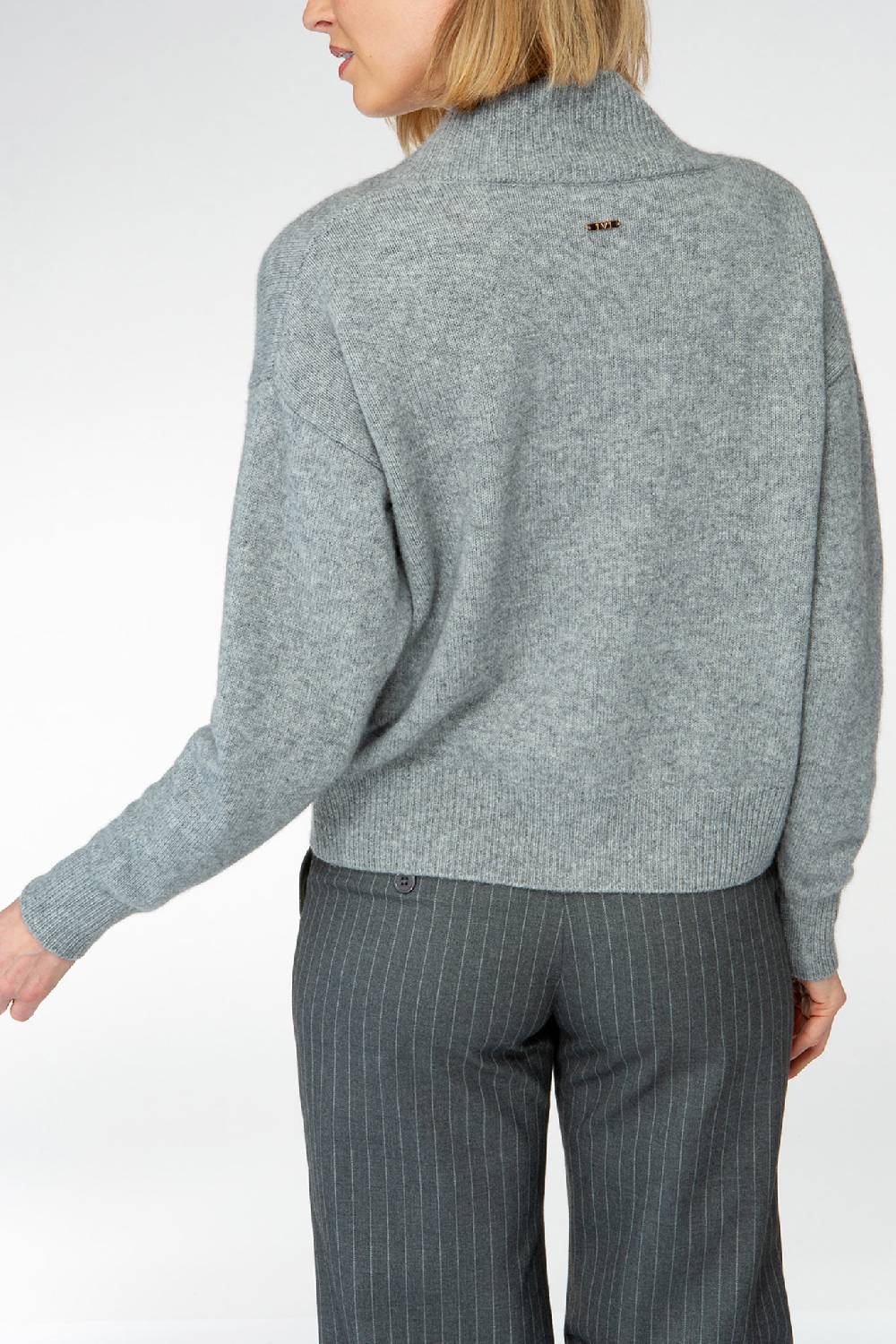 IVI GmbH SOLID KNIT Cardigan mit aufgesetzten Taschen grau-melange Nur für heute