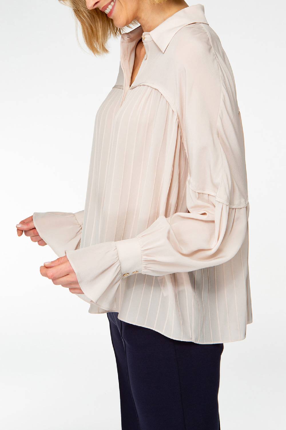IVI GmbH FANCY Plissé Bluse aus Seiden-Georgette taupe Kostenloser Versand international