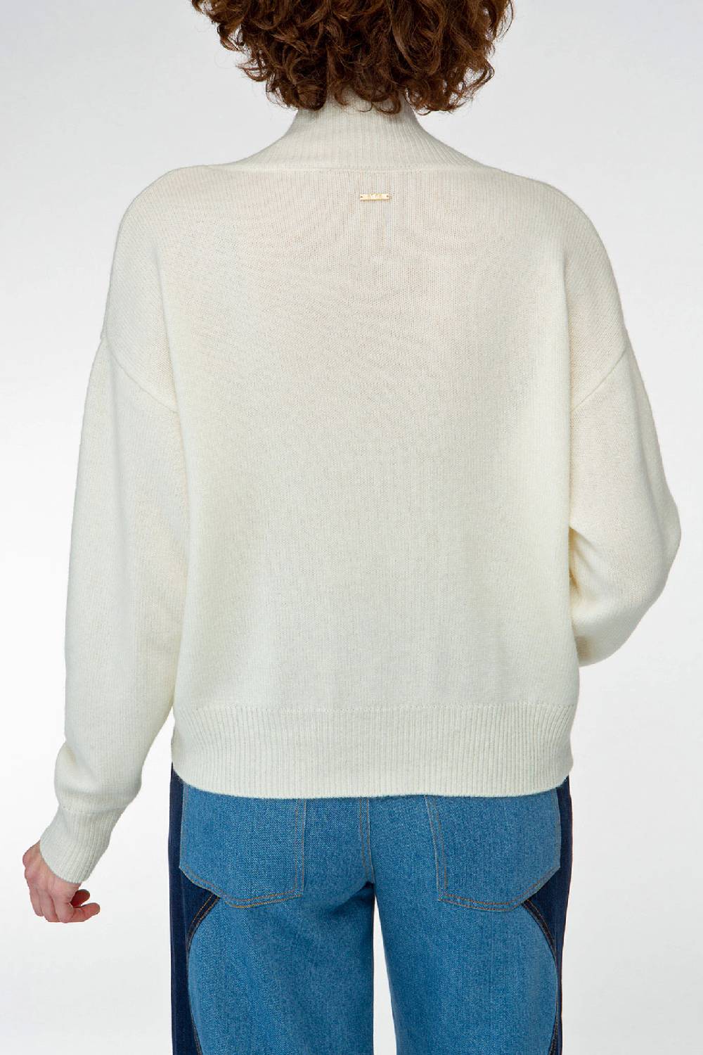 IVI GmbH SOLID KNIT Cardigan mit aufgesetzten Taschen weiß Fabrikladen