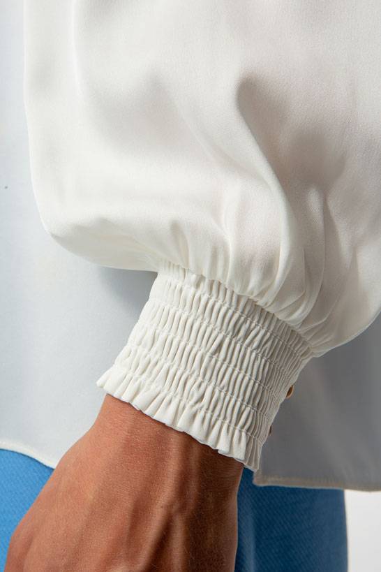 IVI GmbH SOLID SILK Seidenbluse mit Kräuseln weiß Saisonschlussverkauf