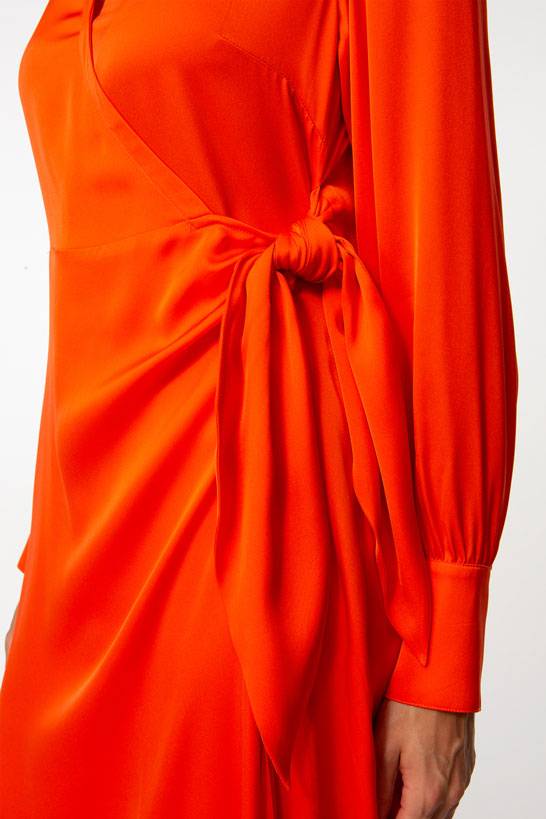 IVI GmbH SOLID SILK Midi Wickelkleid grenadine Begrenzte Freigabe