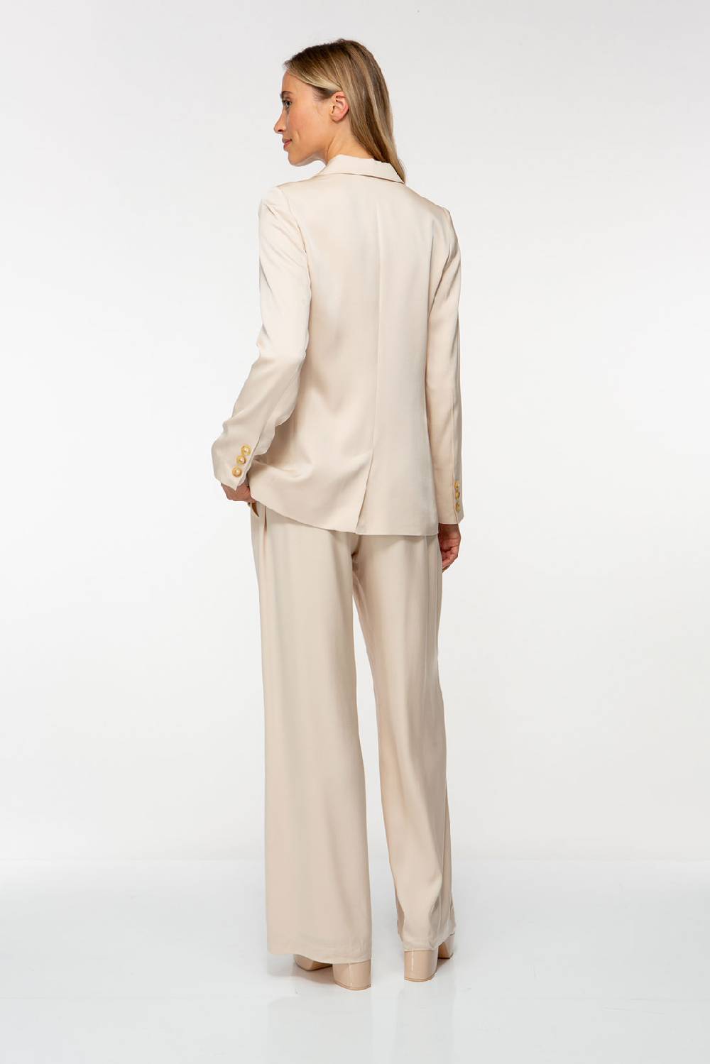 IVI GmbH SOLID SILK Seidenblazer light sand Kostenloser Versand international
