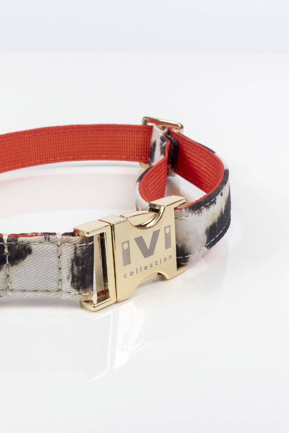 IVI GmbH LEO Halsband Preisnachlass