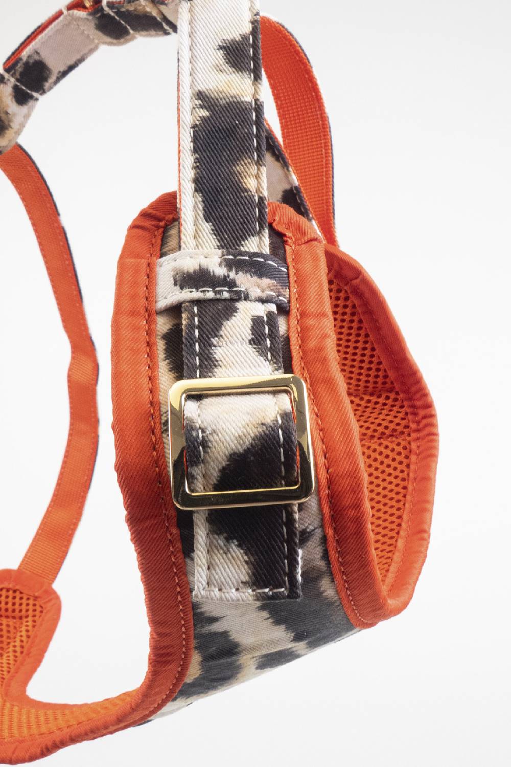 IVI GmbH LEO Harness Black Friday