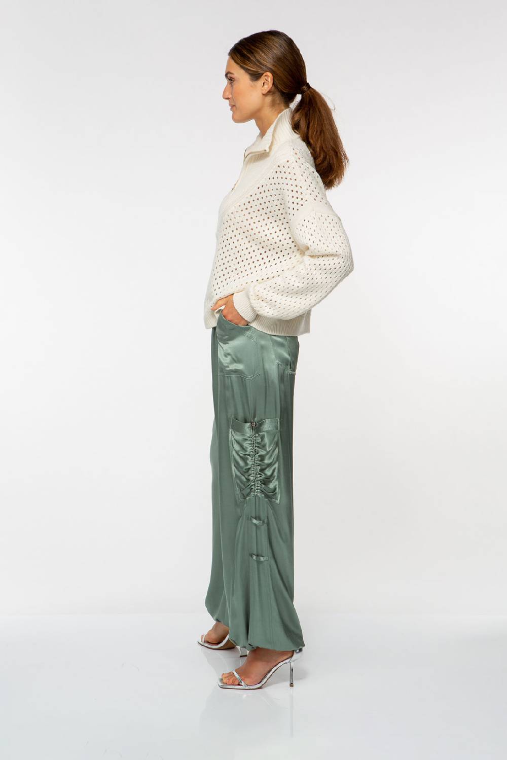IVI GmbH SATEEN Hose mit Cargo Details thyme Fabrik Onlineshop