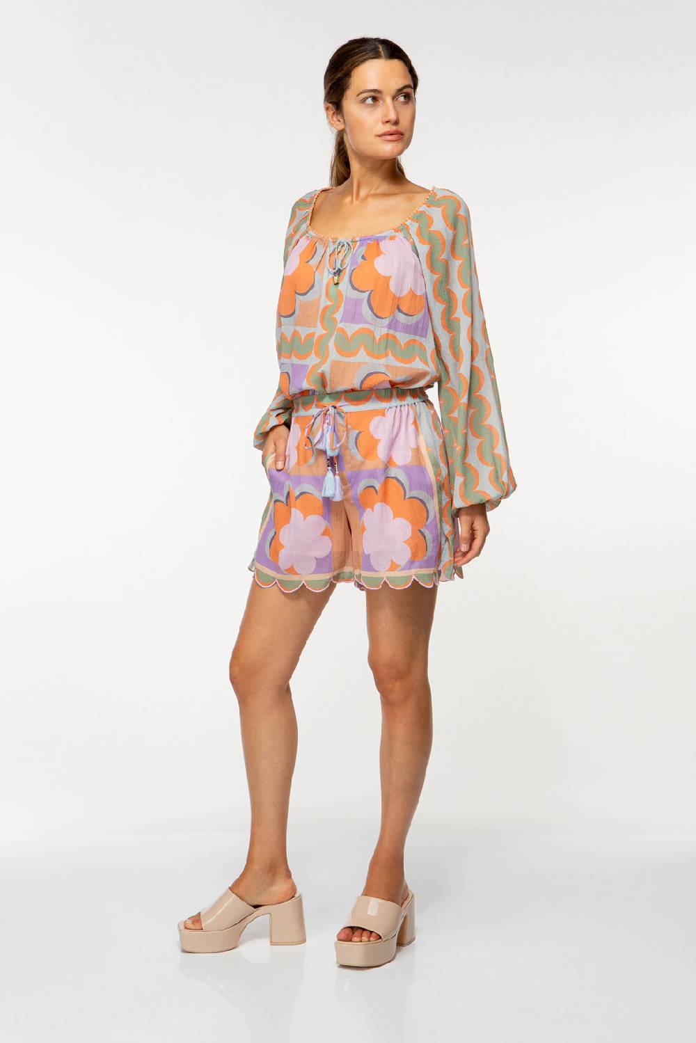 IVI GmbH CHECKED FLOWERS Shorts multicolor Versandkostenfrei