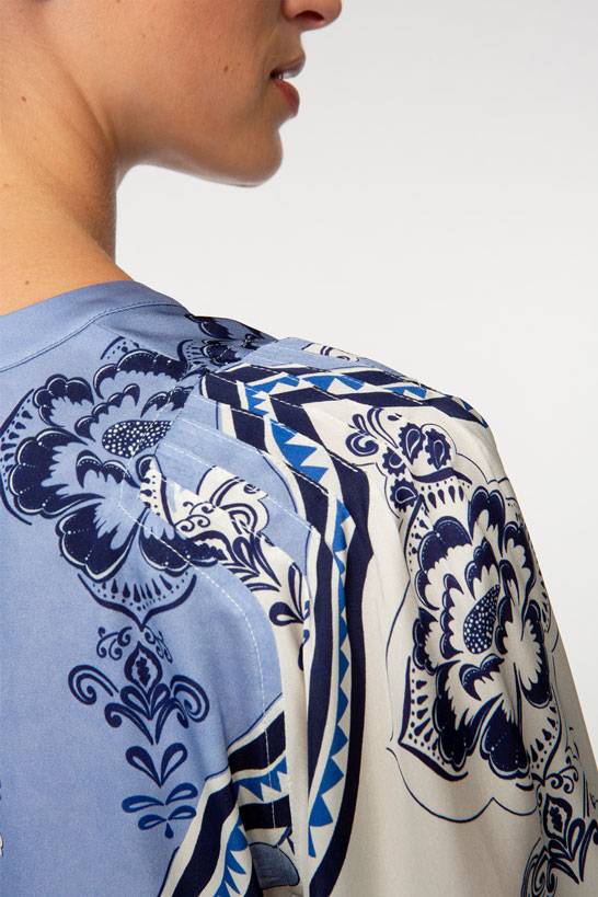 IVI GmbH ORIENTAL GARDENS Seidenbluse sky Riesige Rabatte