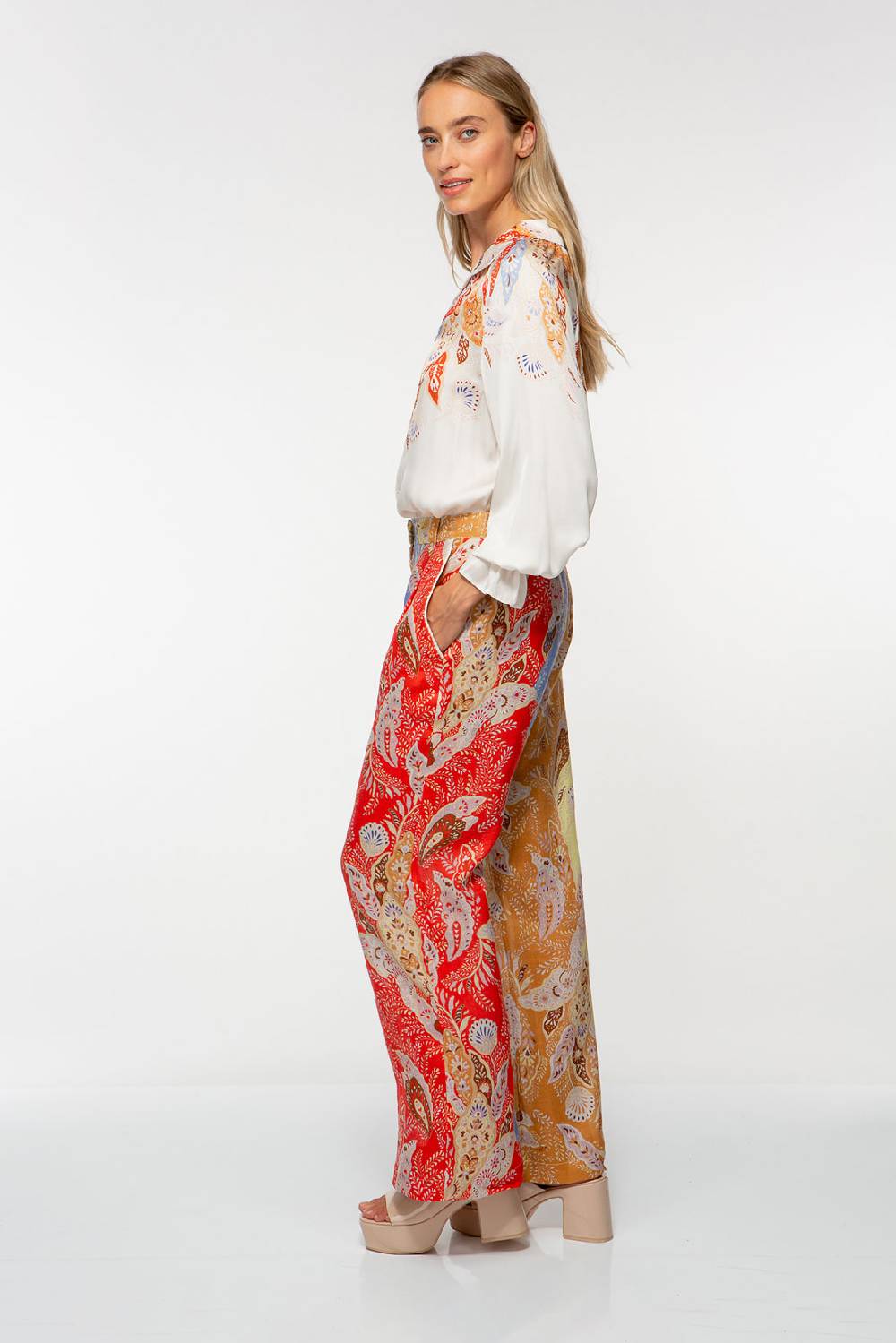 IVI GmbH AMBER Seidenbluse mit platziertem Print Fabrikladen