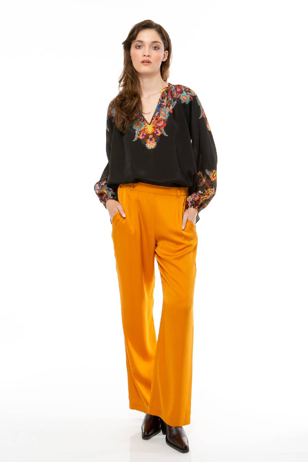 IVI GmbH FLOWER BALL Bluse schwarz Rabatte dieses Monats