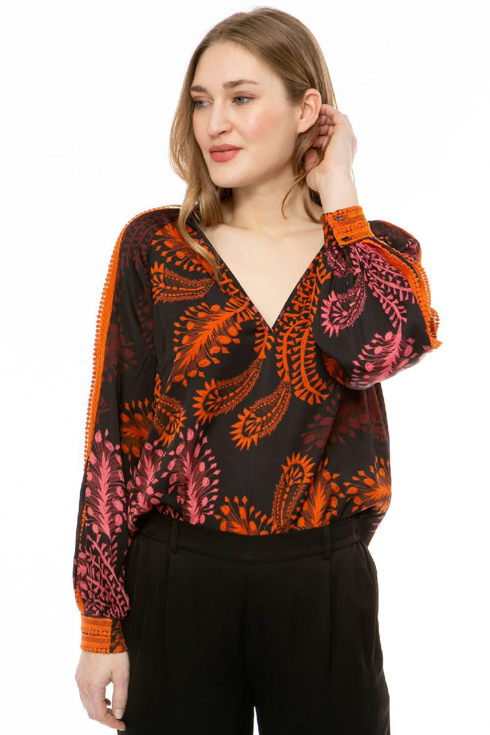 IVI GmbH WILD HERBS Bluse mit Stickdetails schwarz Outlet