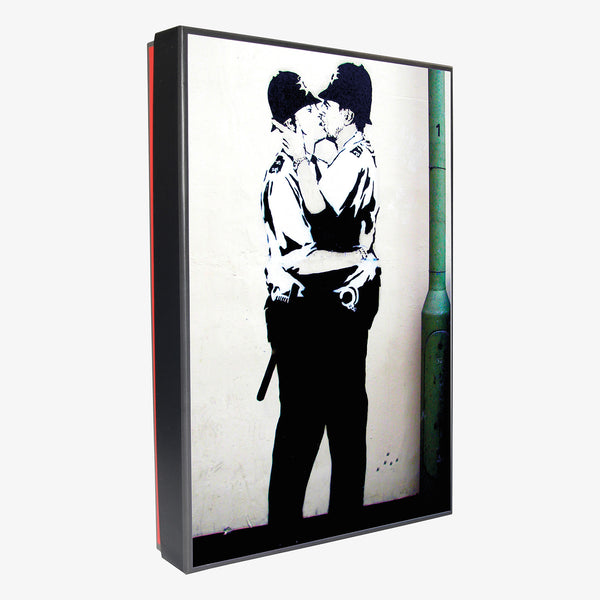 Musearta The world's most famous Graffiti - Kissing Coppers - Geschenkset Fabrikladen