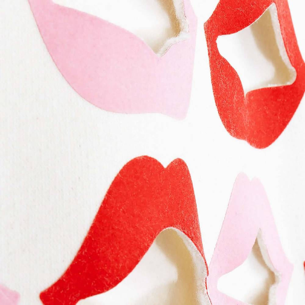 NIL+MON Sweatshirt "Lovely Lips" Speichern exportieren