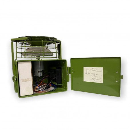 Parforce Automatischer Metall-Wildfütterer HUNTERA FeedPro M2 12V mit Solarpanel Preisnachlass