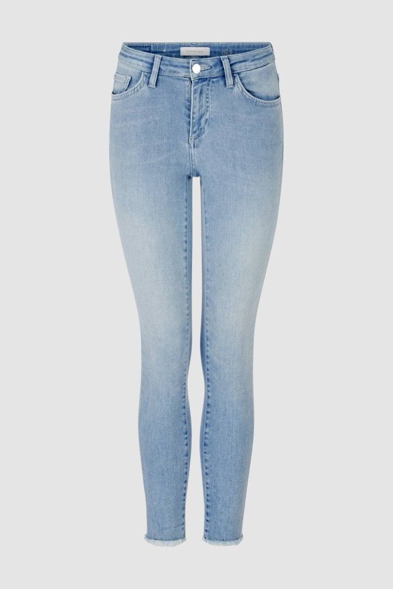 Eich & Royal Denim in figurnahem Schnitt Neuheiten