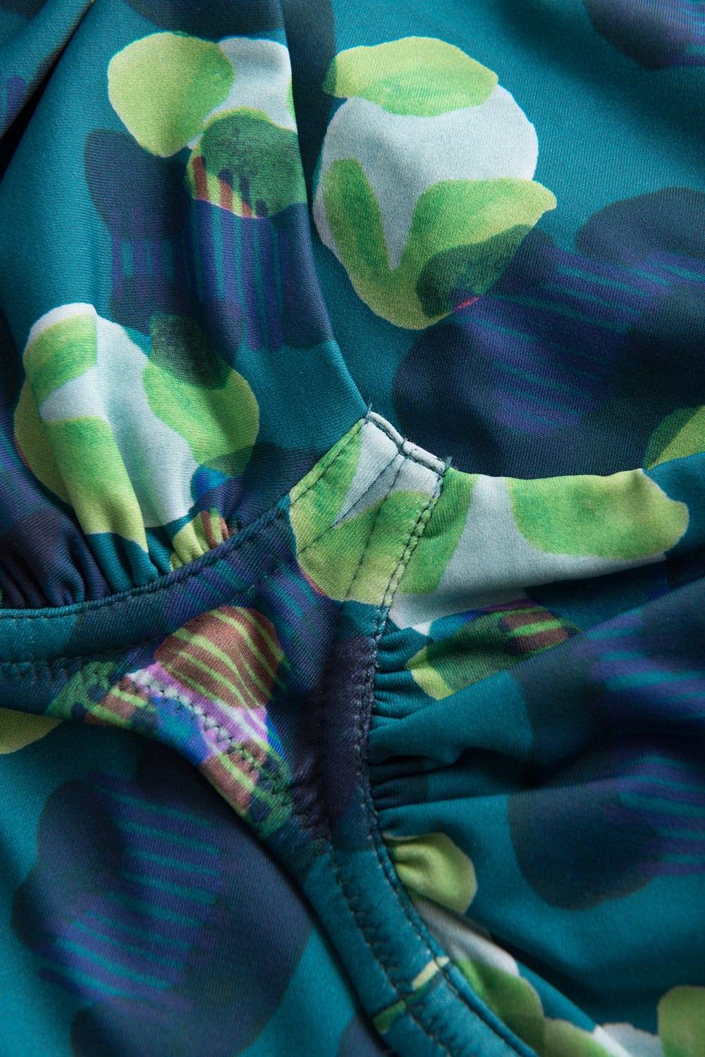Rösch Bikini-Top mit Raffungen im grünen Leo-Design recyceltes Polyamid/Elasthan Neueste Stile