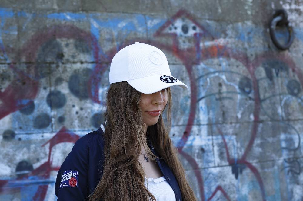 Smith & Miller Odesa Women Curved Cap, white Tägliche Deals