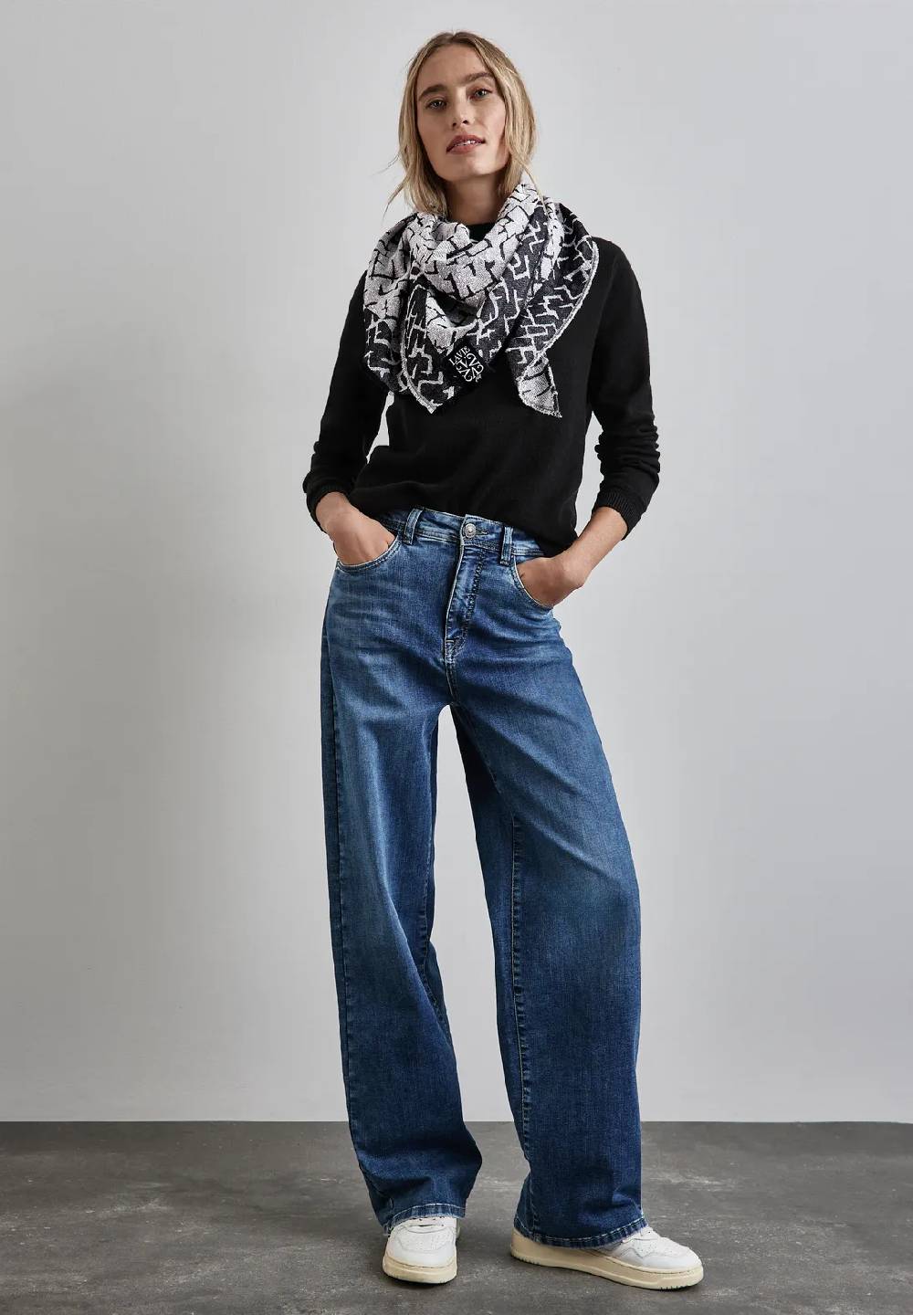 Street One Bouclé Dreickstuch Tägliche Deals