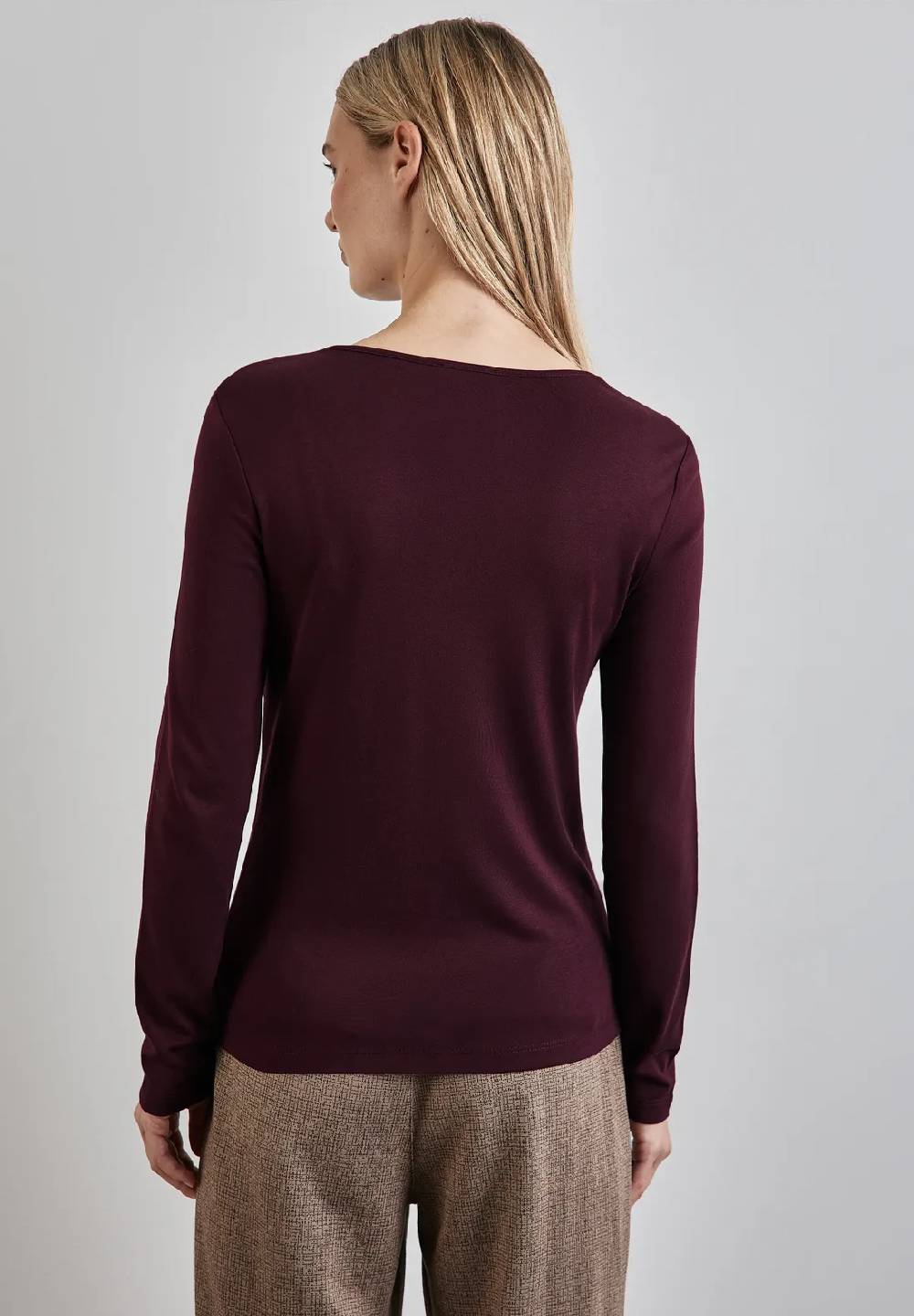 Street One Shirt mit Herzausschnitt 50% Rabatt für begrenzte Zeit
