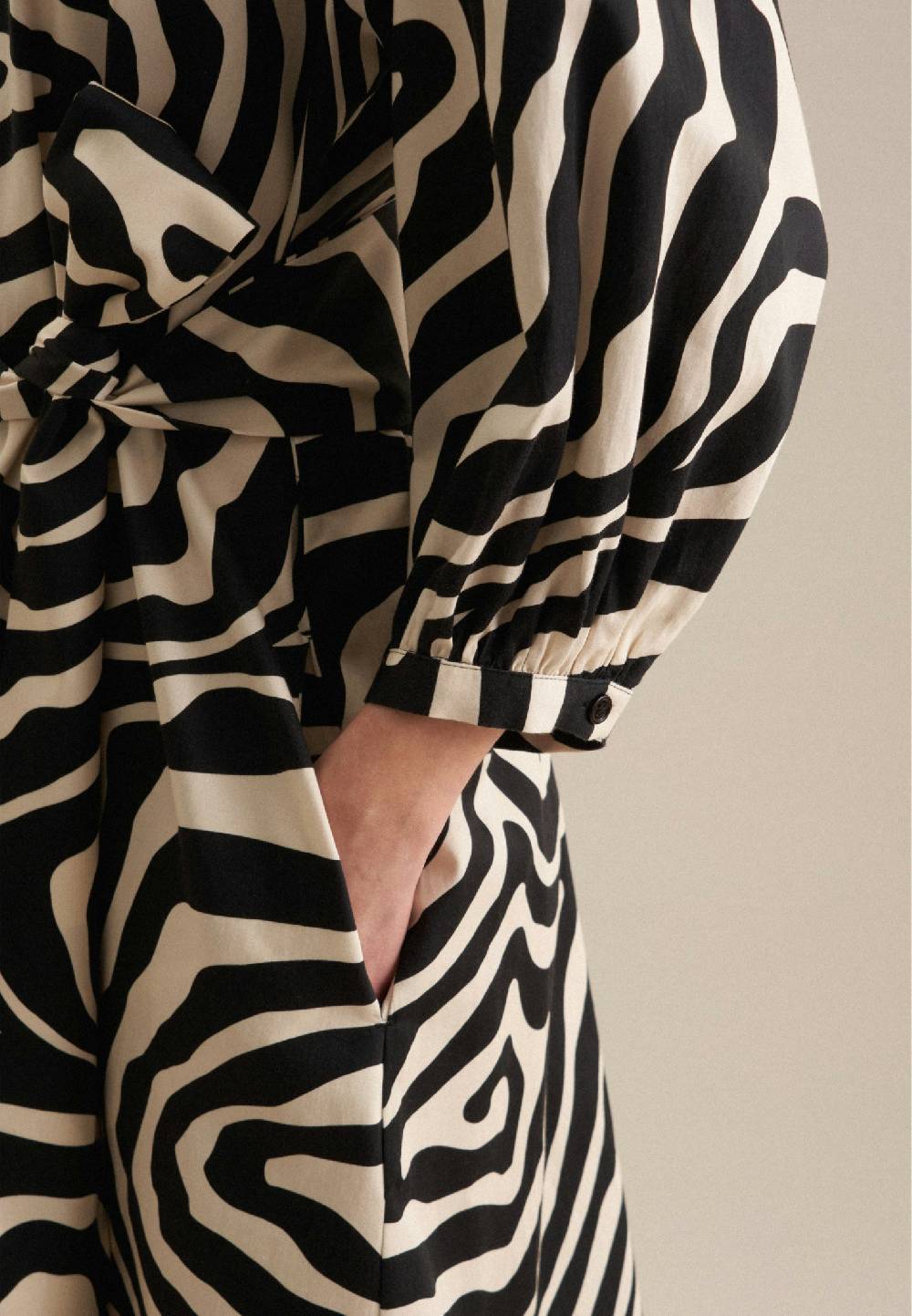 Studio Seidensticker Satin Midi Kleid Super Rabatt