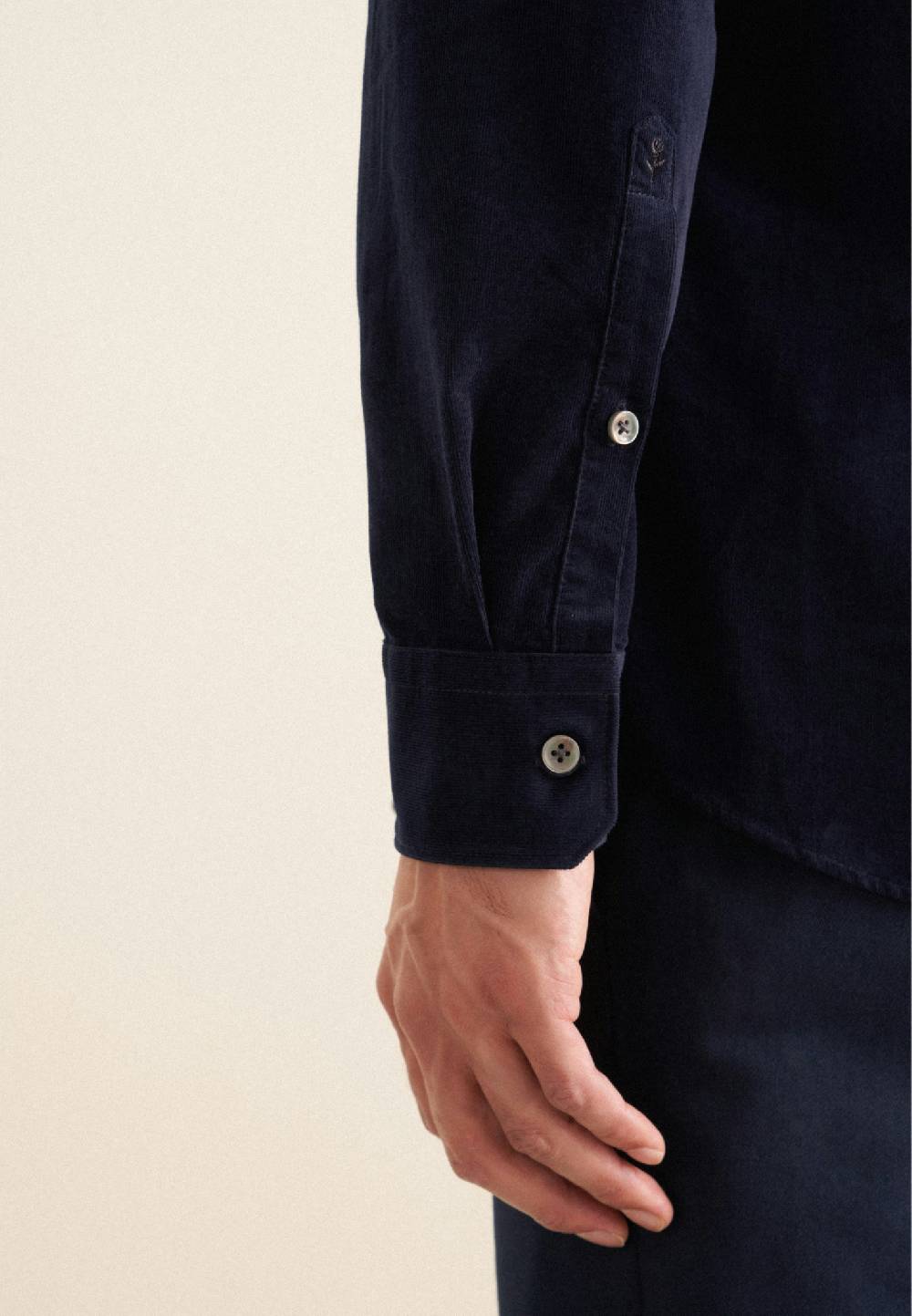 Studio Seidensticker Cord Casual Hemd in Slim mit Kentkragen Lagerräumung