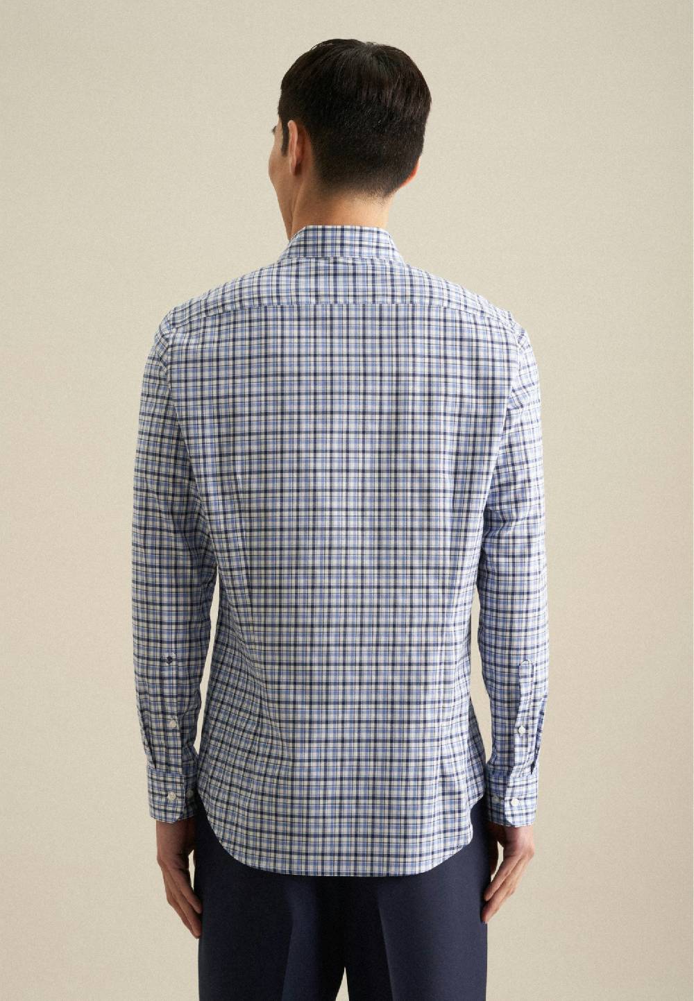 Studio Seidensticker Bügelfreies Twill Business Hemd in Slim mit Button-Down-Kragen Lagerräumung
