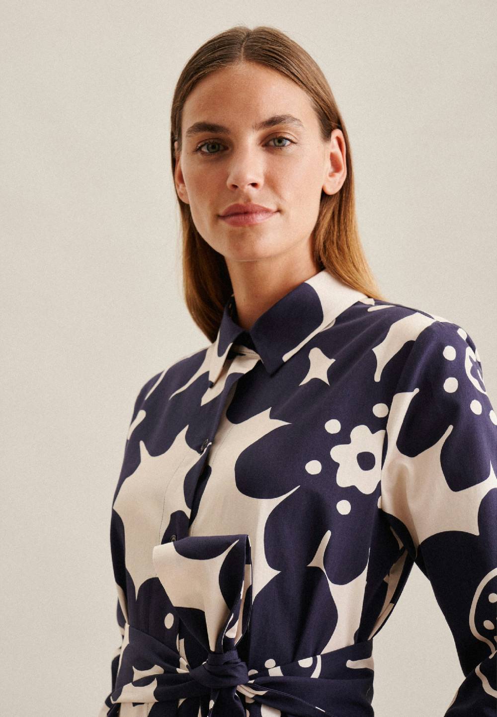 Studio Seidensticker Satin Midi Kleid 50% Rabatt für begrenzte Zeit