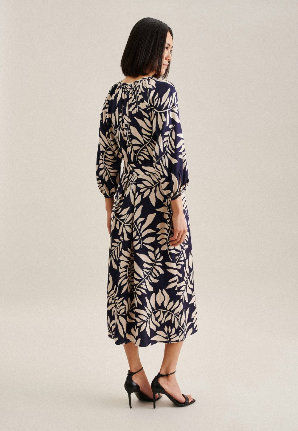 Studio Seidensticker Satin Maxi Kleid Nur für heute